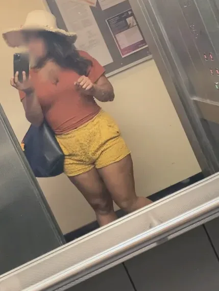 Débora, 34 años