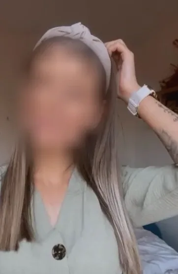 Lucero, 26 años